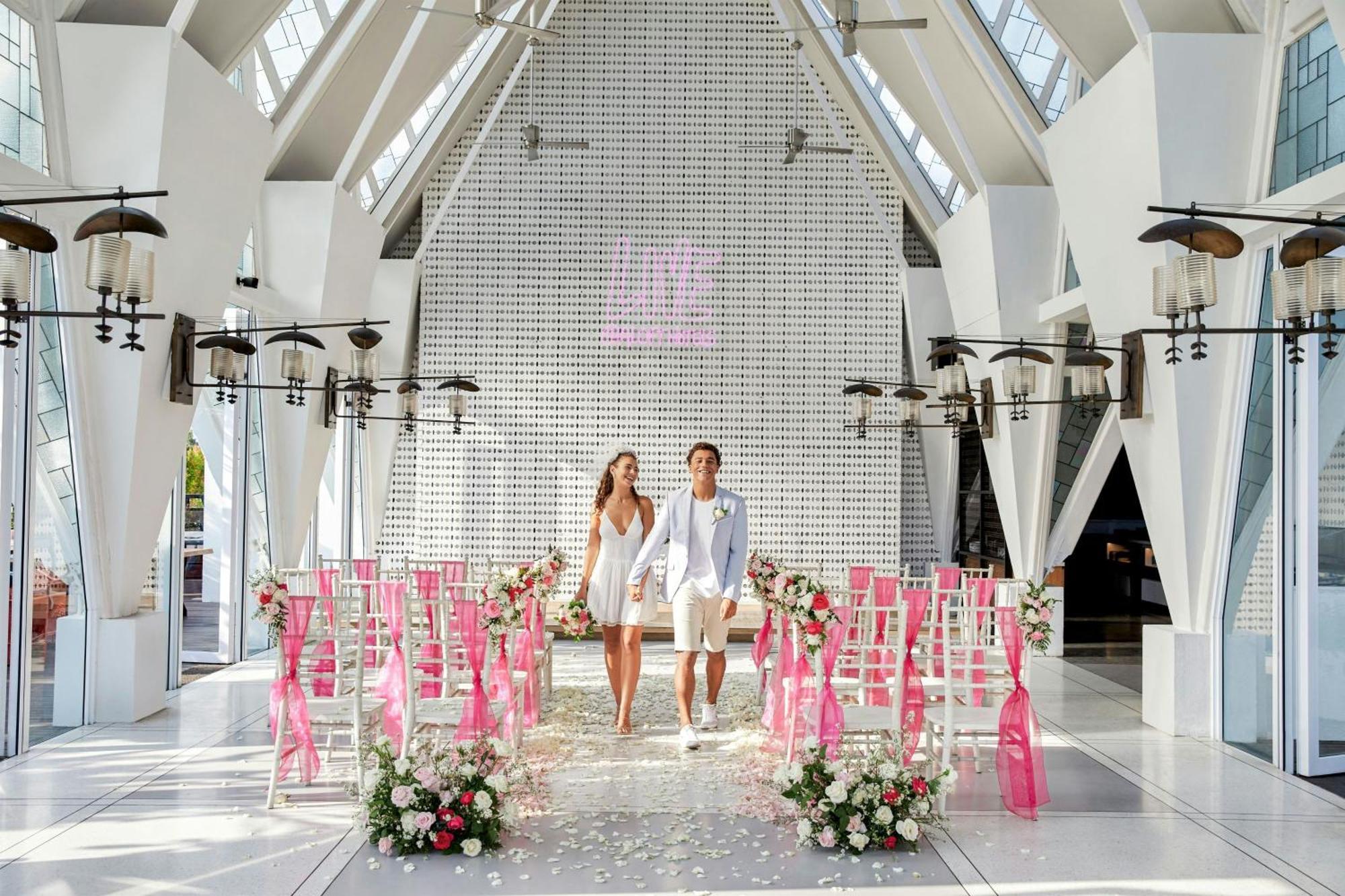 Aloft Bali Seminyak Ξενοδοχείο Εξωτερικό φωτογραφία